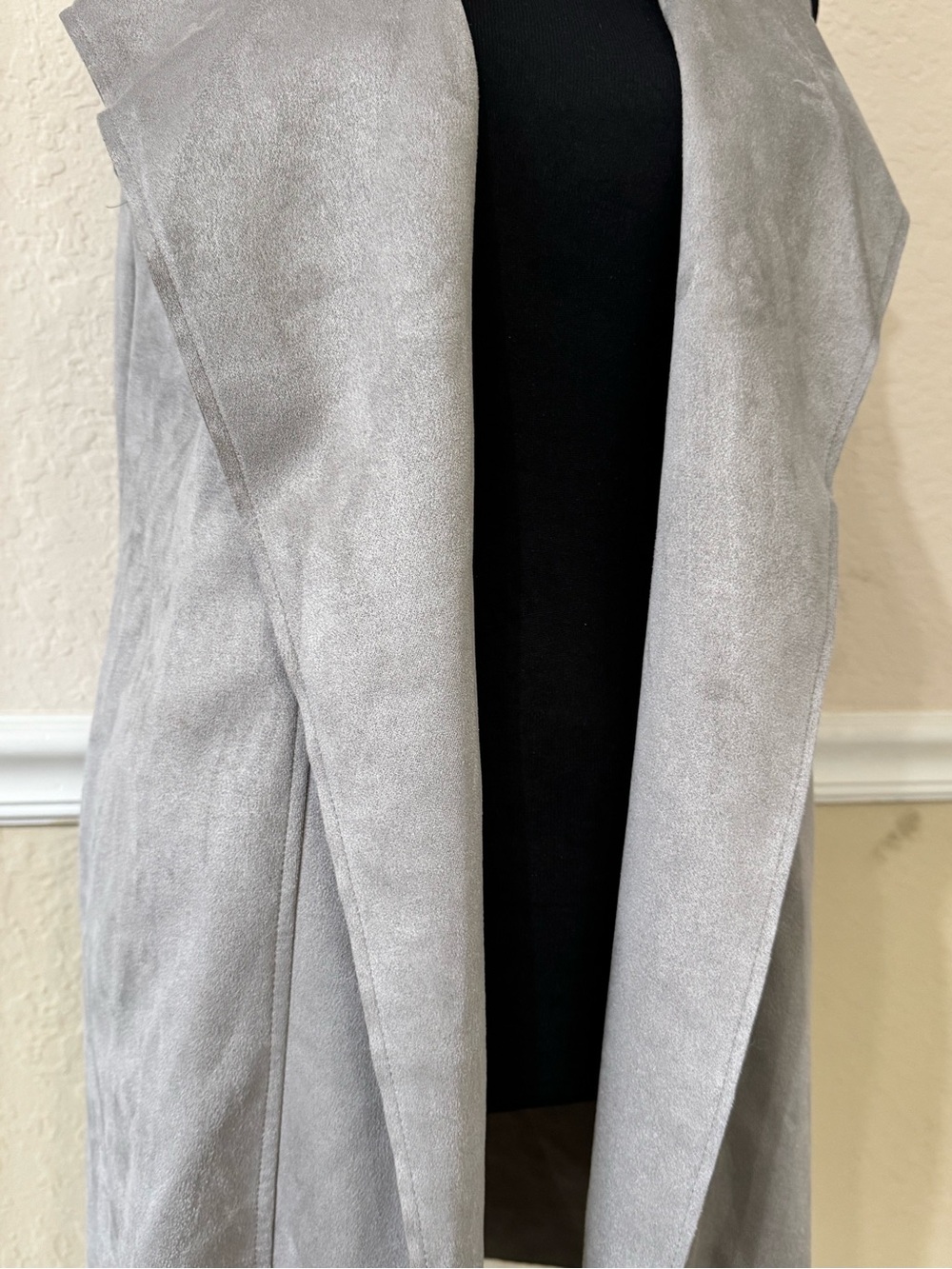 NWT Light Gray Faux Suede Sleeveless Longline Trench Vest - Picture 5 of 10